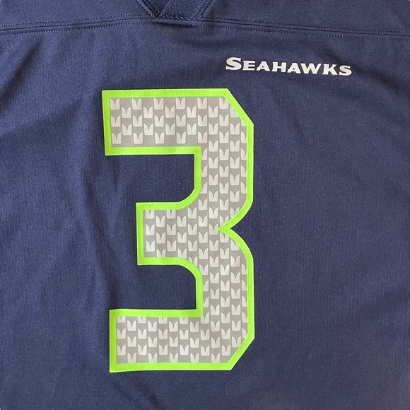 NFL Team Apperal Youth Seattle Seahawks Russel Wilson Jersey Size XL - Picture 5 of 7